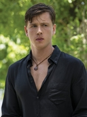 Harris Dickinson
