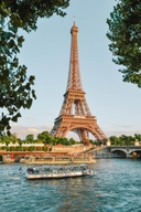 Highest temperature in Paris on July 30?